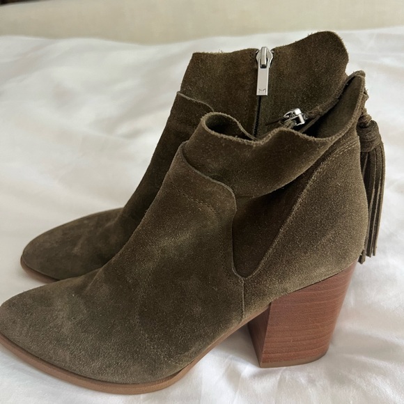 Marc Fischer booty - Picture 4 of 5